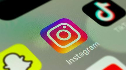 隨著越來越多 Instagram 用戶參與 Stories，應用程式新增了評論功能